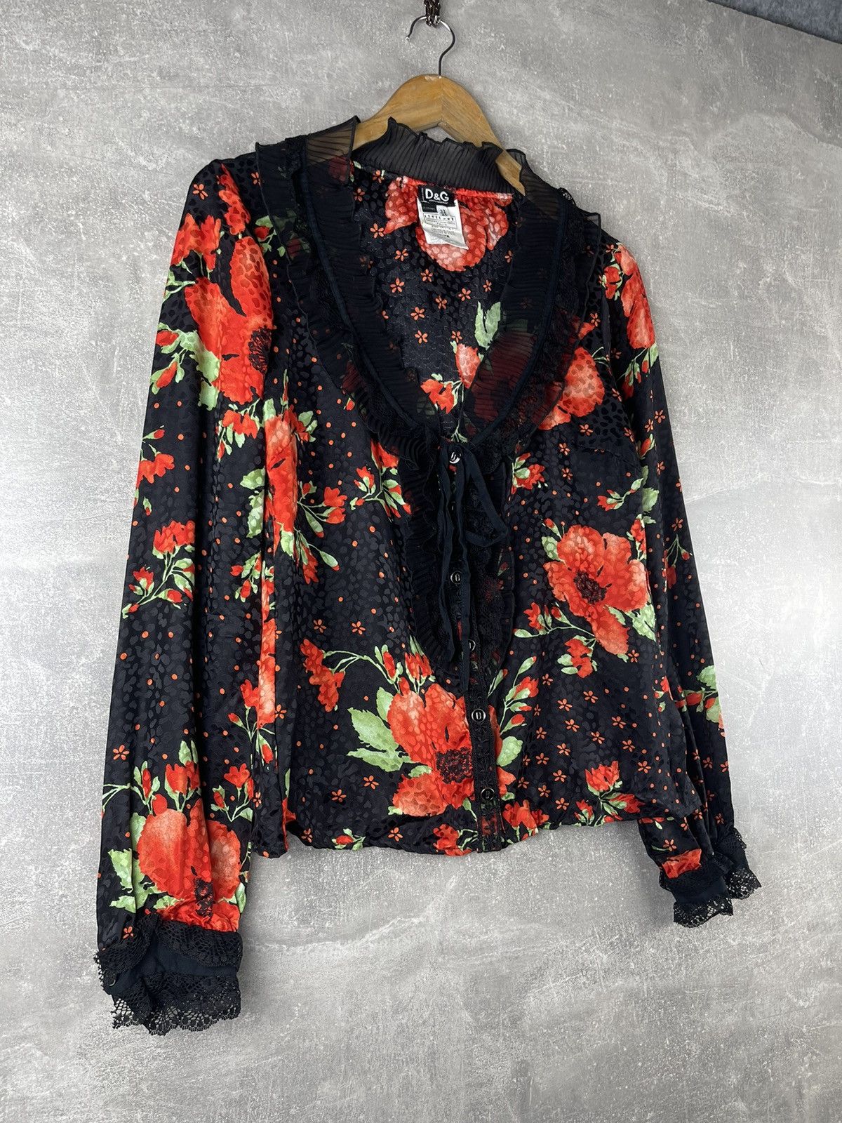 Dolce & Gabbana D&G Dolce & Gabbana Sheer Floral Silk Lace Ruffled Blouse Size L / US 10 / IT 46 - 3 Thumbnail