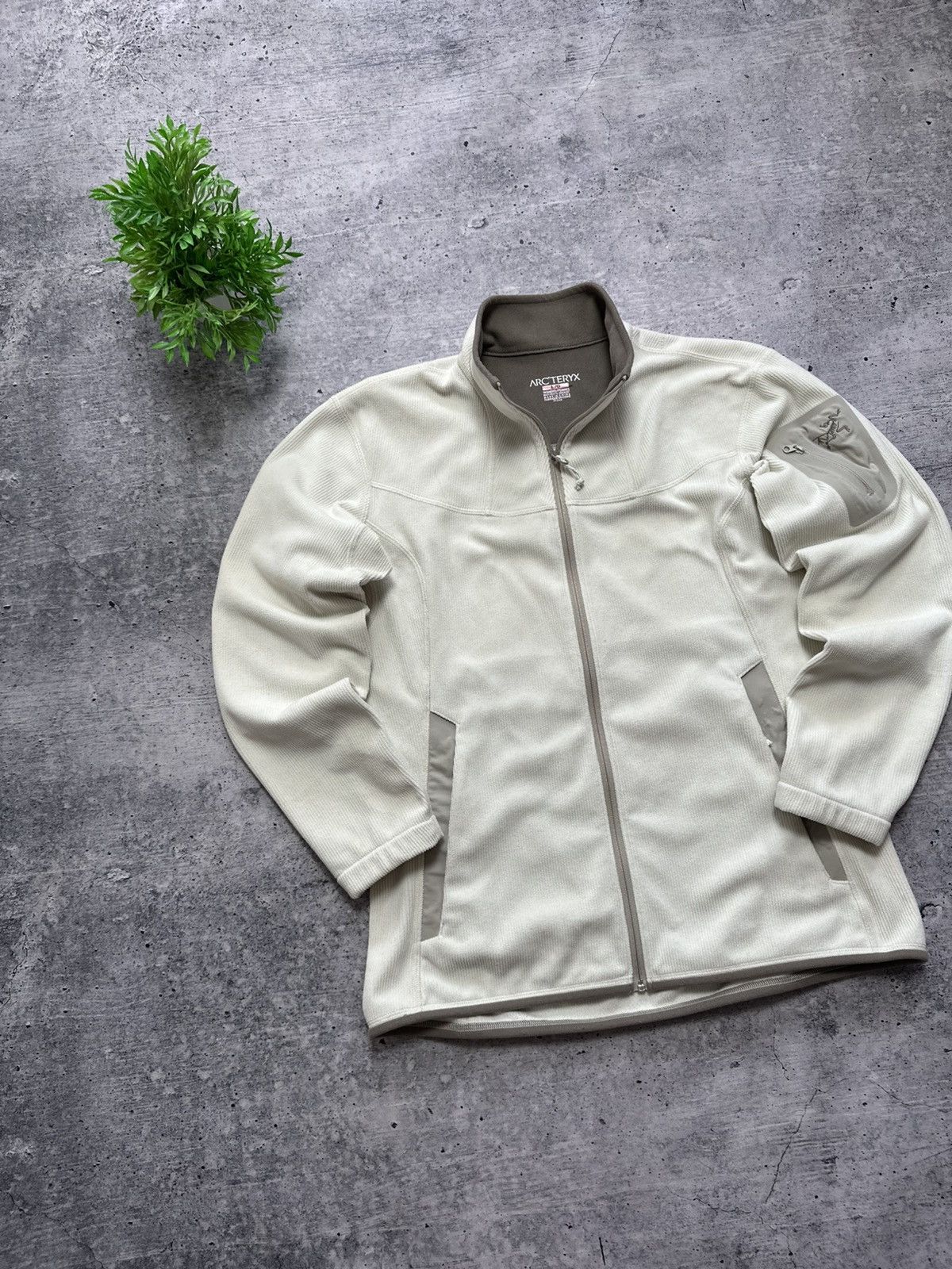 Arc'teryx VTG Arc’teryx Covert Woven Full Zip Women’s Fleece Outdoor Size L / US 10 / IT 46 - 1 Thumbnail