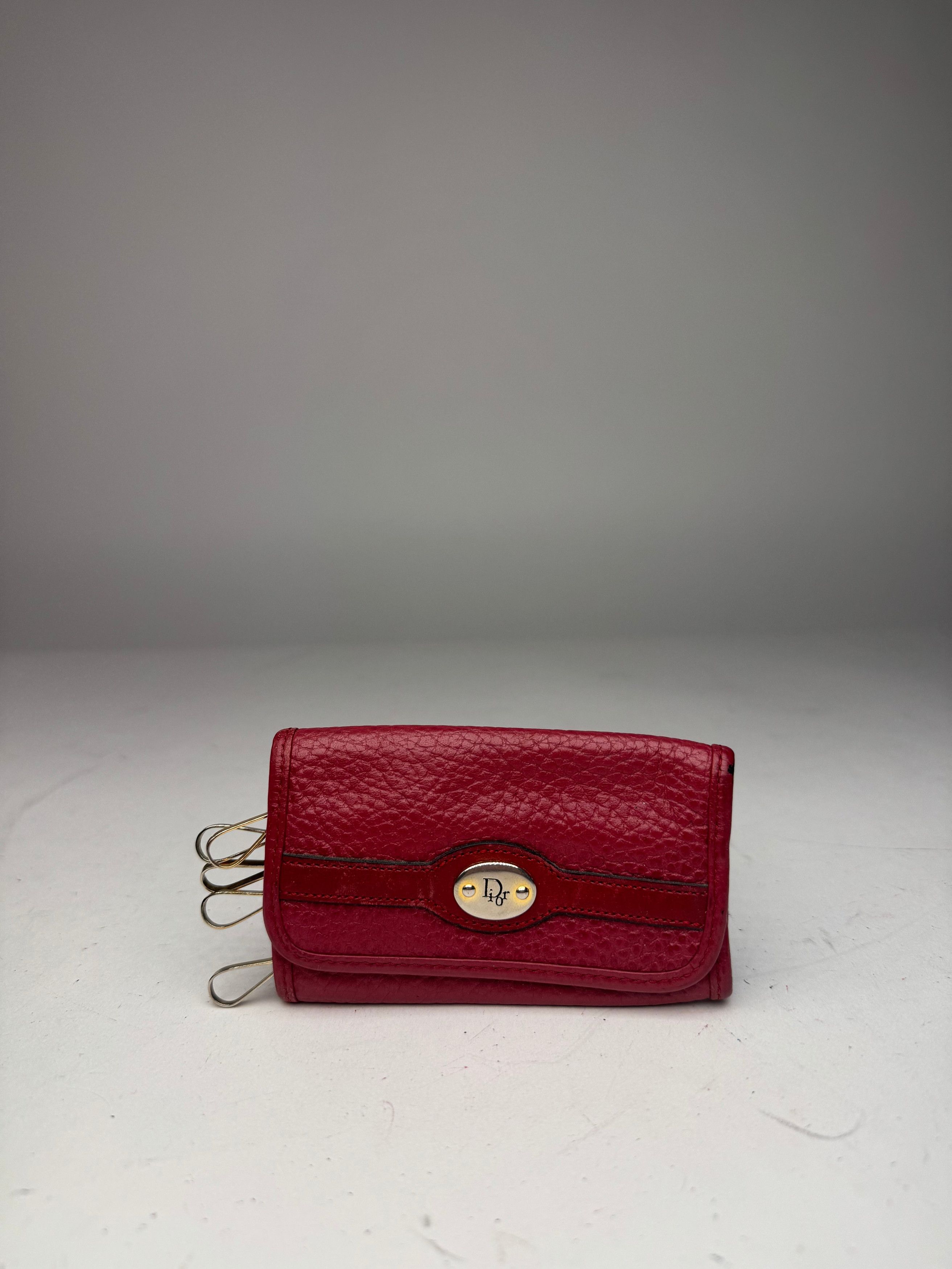 Other Vintage Dior Leather Key Holder Red Size ONE SIZE - 1 Thumbnail