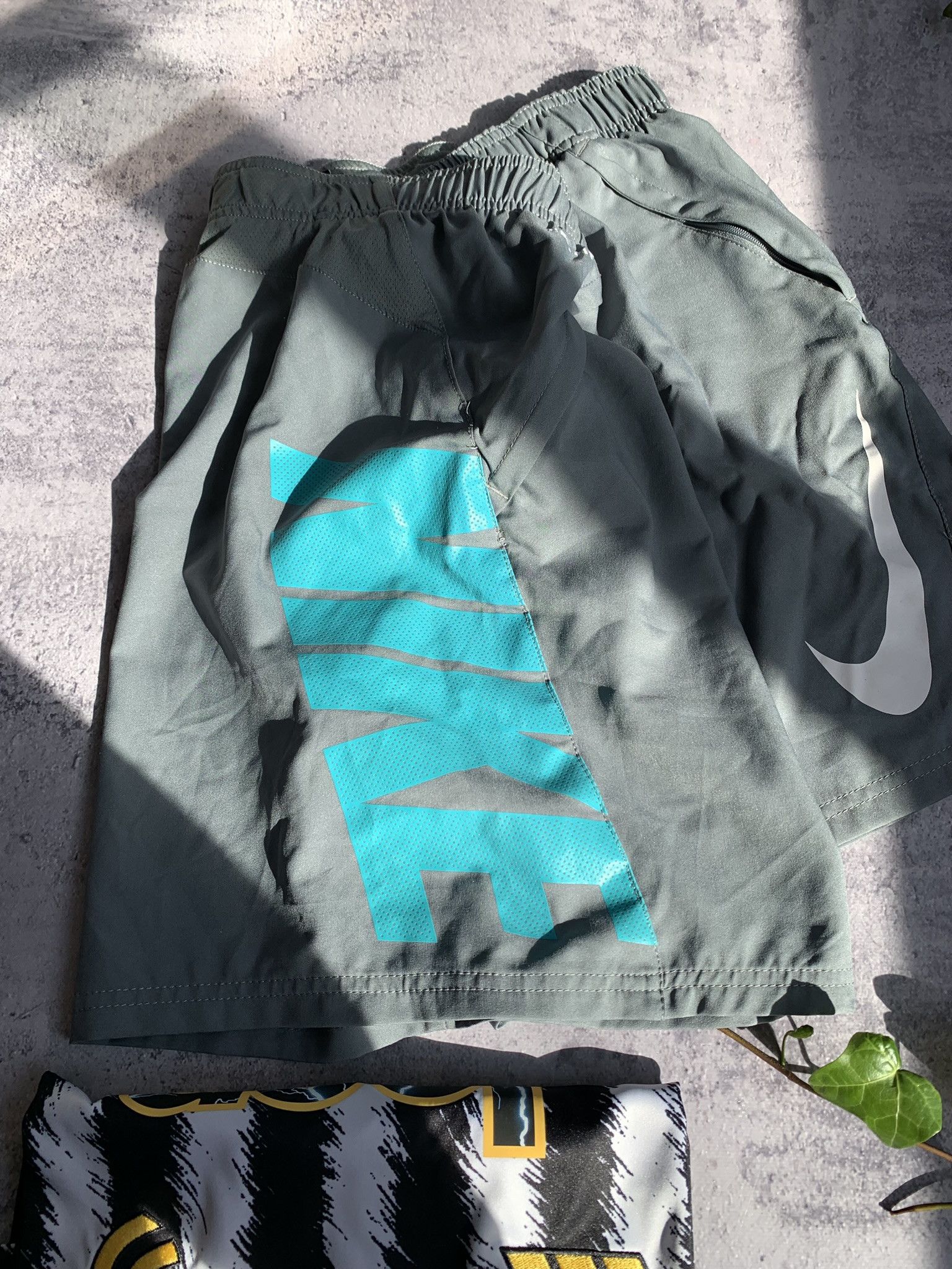 Nike ACG Nike Dri-Fit Shorts Mens XXL Size US 38 / EU 54 - 4 Thumbnail