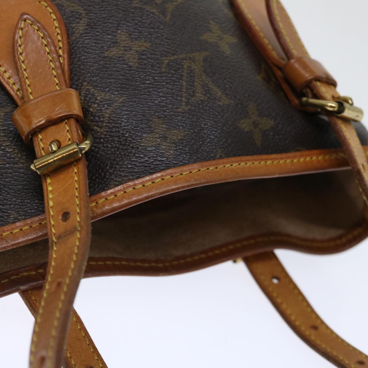 Louis Vuitton LOUIS VUITTON Monogram Bucket PM Shoulder Bag M42238 Size ONE SIZE - 6 Thumbnail