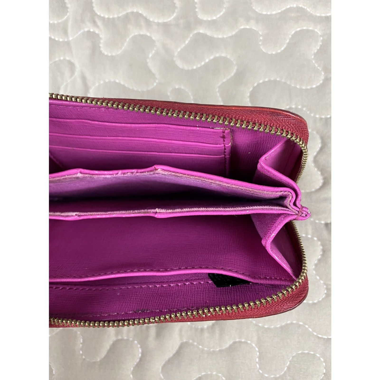 Fossil Fossil Wallet Clutch Womens Pink Leather Interior Red Interior Pink Wallet Clutch Fossil Issue no. 1954 Womens Size ONE SIZE - 2 Thumbnail