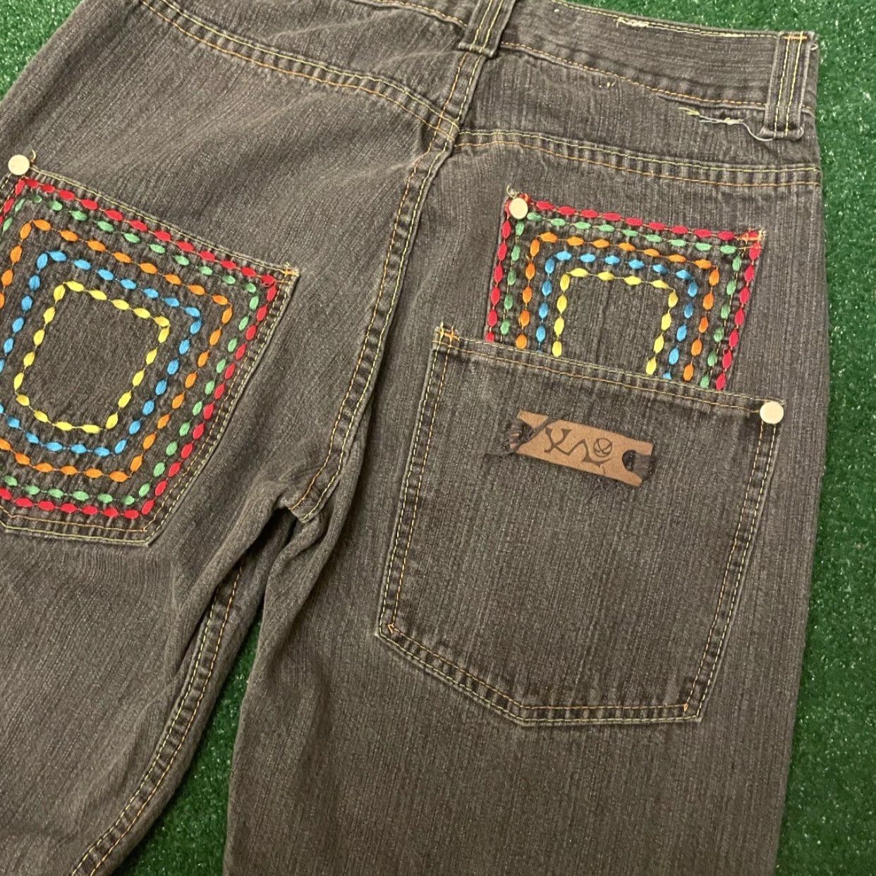 JNCO VINTAGE Y2K Baggy Skater Grunge Jeans VTG Mens Size 30 Embroidered JNCO Style Wide-Leg Size US 30 / EU 46 - 4 Thumbnail