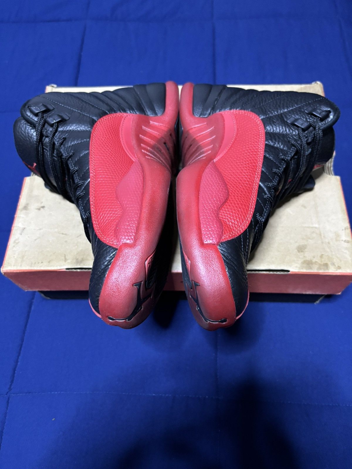 Jordan Brand Jordan 12 Retro Flu Game 2025 Size 9.5 Size US 9.5 / EU 42-43 - 3 Thumbnail