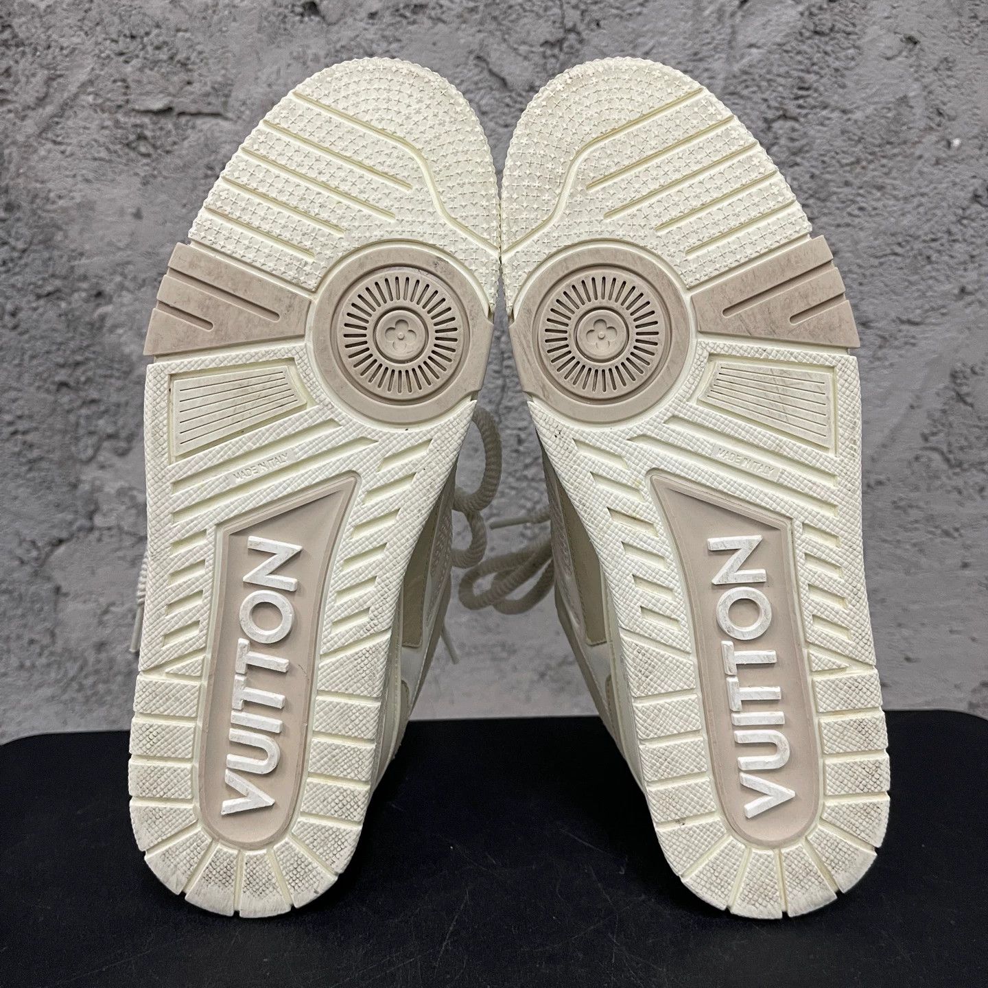 Louis Vuitton LV SKATE shoes US8 99new Size US 8 / EU 41 - 7 Thumbnail