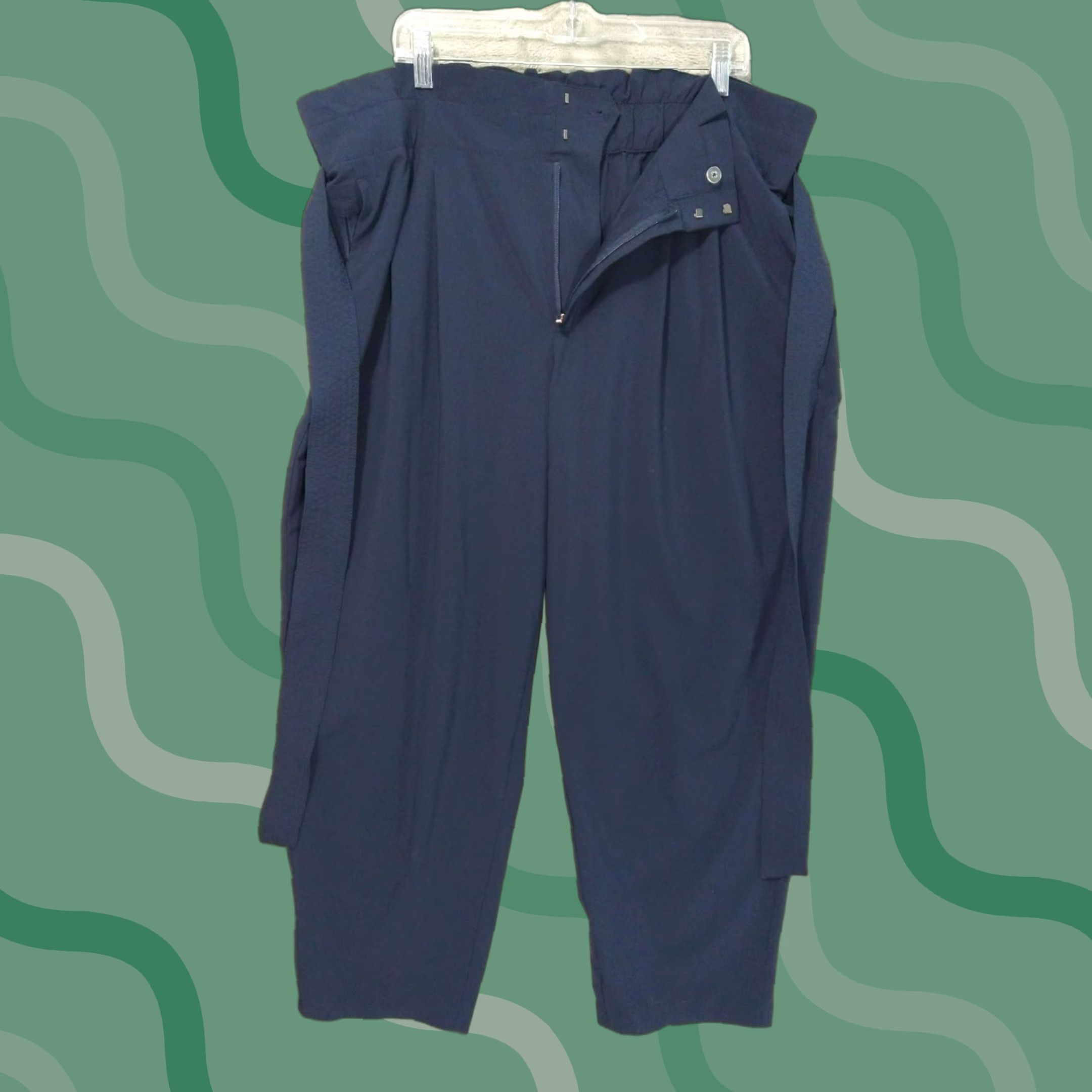 Athleta Athleta Pants Womens 18 Blue Skyline II Paperbag Pull On Crop Belted Stretch Size 40" / US 18 - 1 Thumbnail