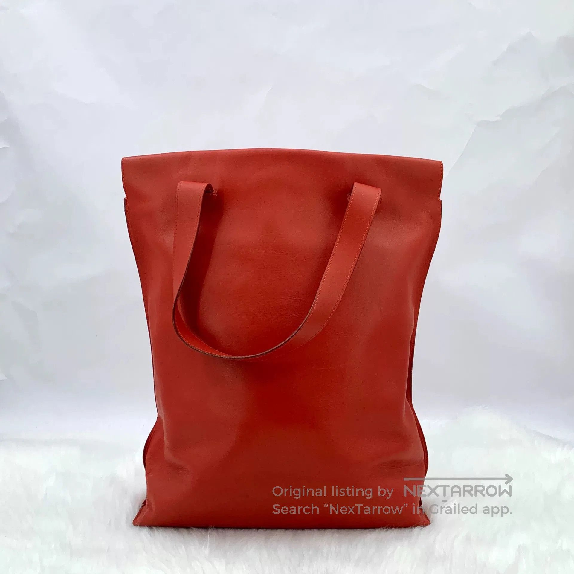 Loewe Loewe Red Logo Embossed Tote Bag. Size ONE SIZE - 2 Thumbnail