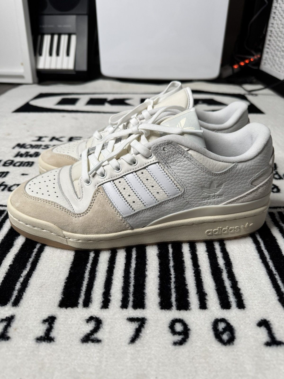Adidas Adidas Forum 86 Low Size US 10 / EU 43 - 1 Thumbnail
