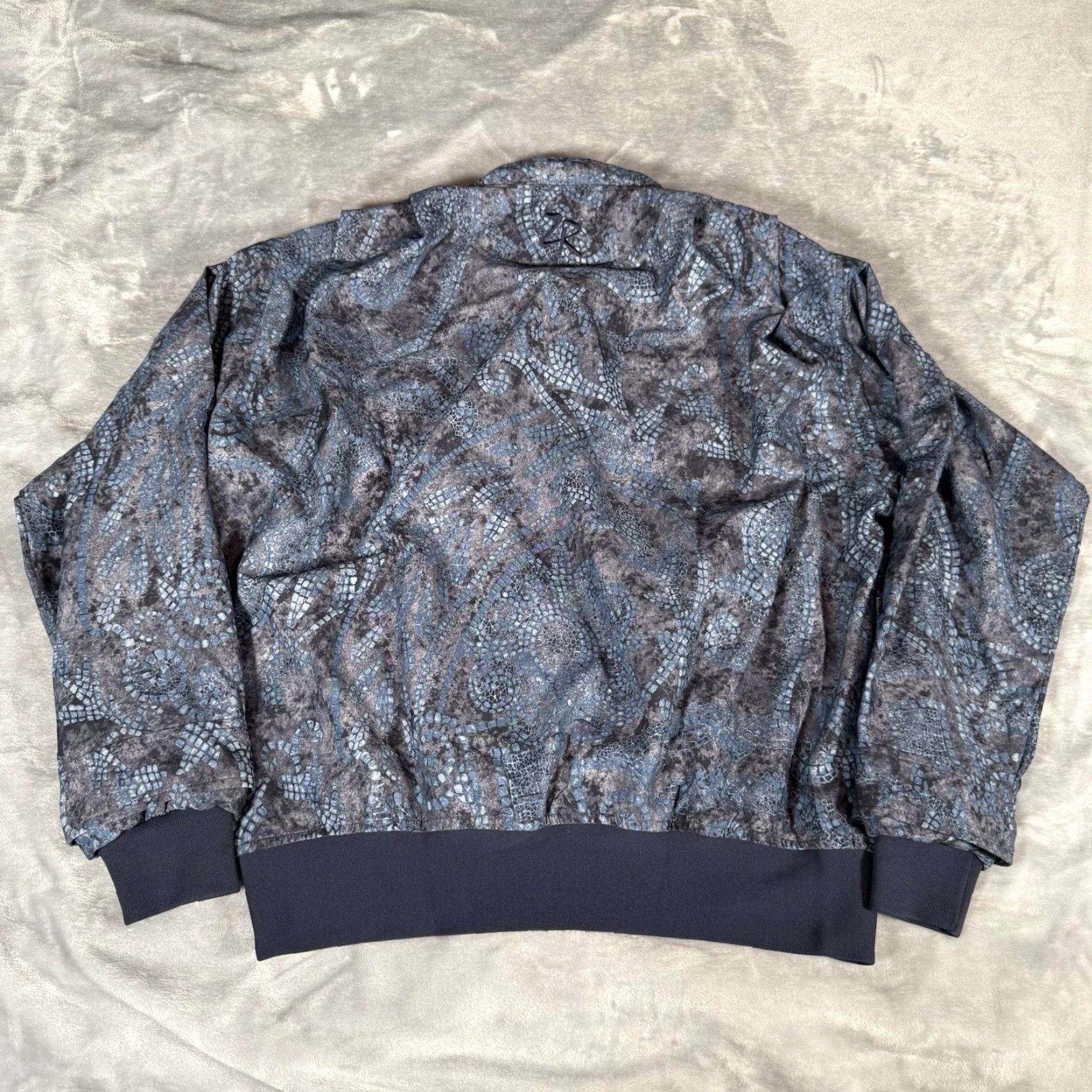 Vintage VINTAGE Zero Restriction Superlight Windshirt Womens S Oversized 90s Abstract Geometric Blue Casual Sleeve Mock Neck Pullover Zip Size S / US 4 / IT 40 - 6 Thumbnail