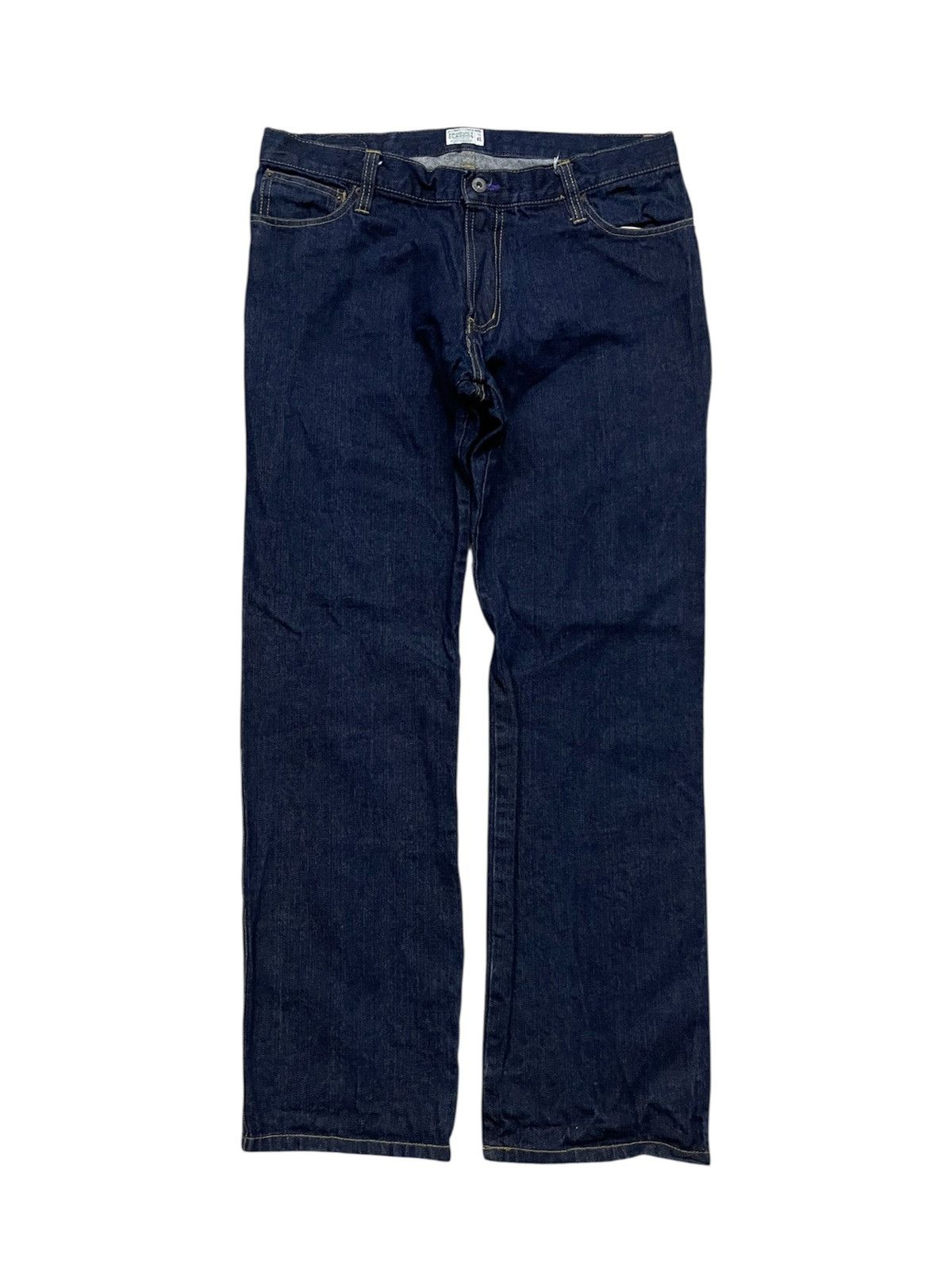 Beauty Beast 00s UNDISPUTED CHAMP GENUINE PRODUCT EMBROIDERED LOGO JEANS Size US 35 - 2 Thumbnail