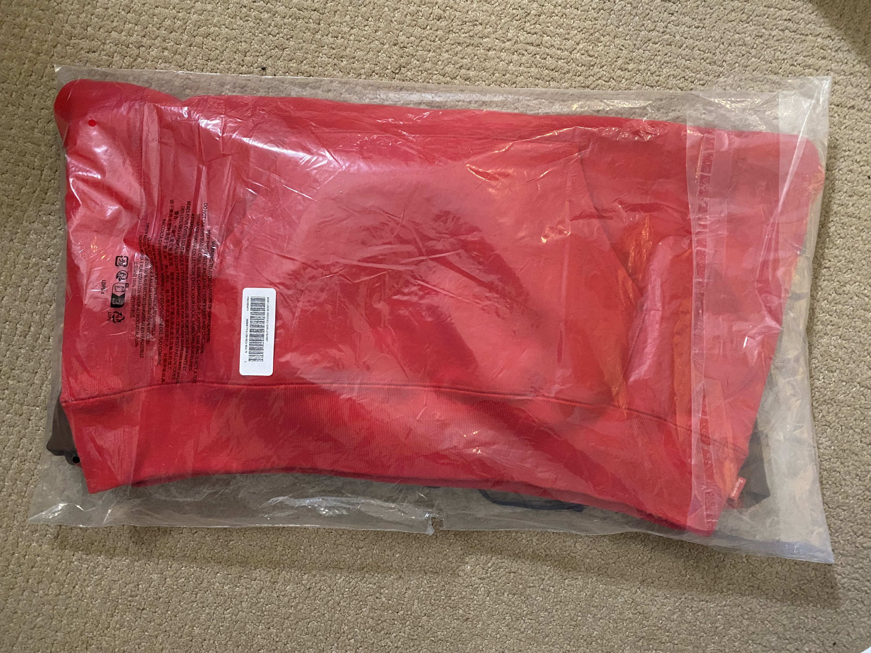 Supreme Brand New Supreme Box Logo hoodie fw24 Size US L / EU 52-54 / 3 - 2 Thumbnail