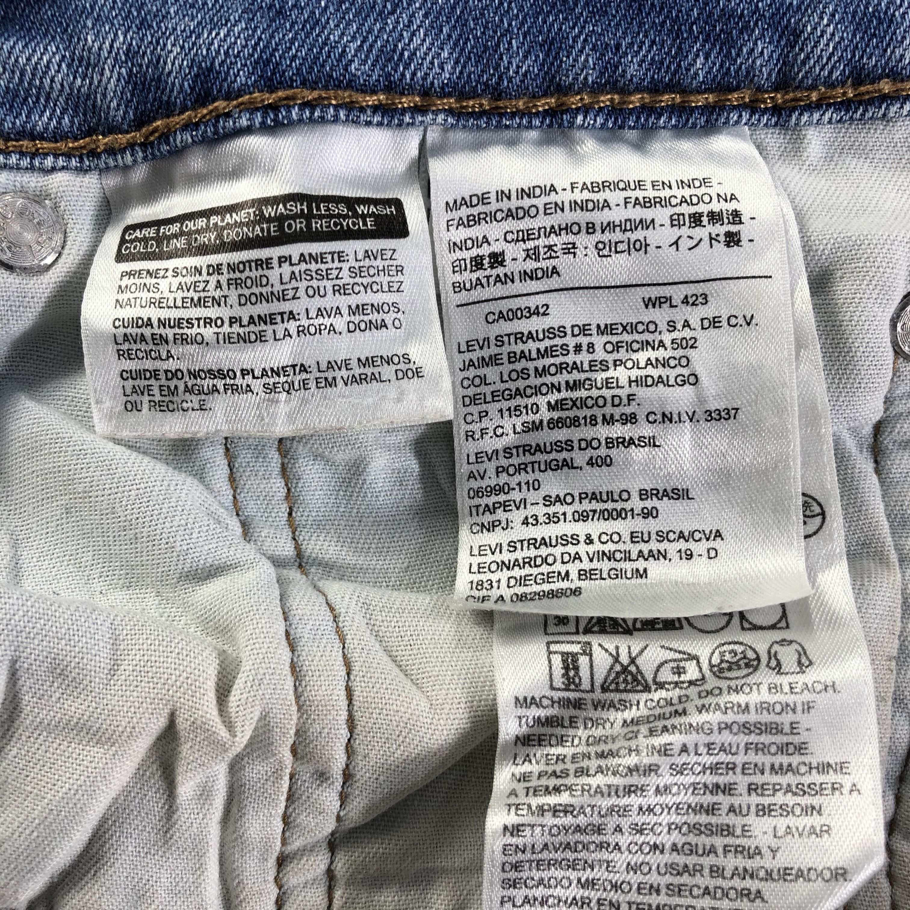 Levi's Vintage Light Wash Levis 511 Jeans-J3030 Size US 33 - 9 Thumbnail