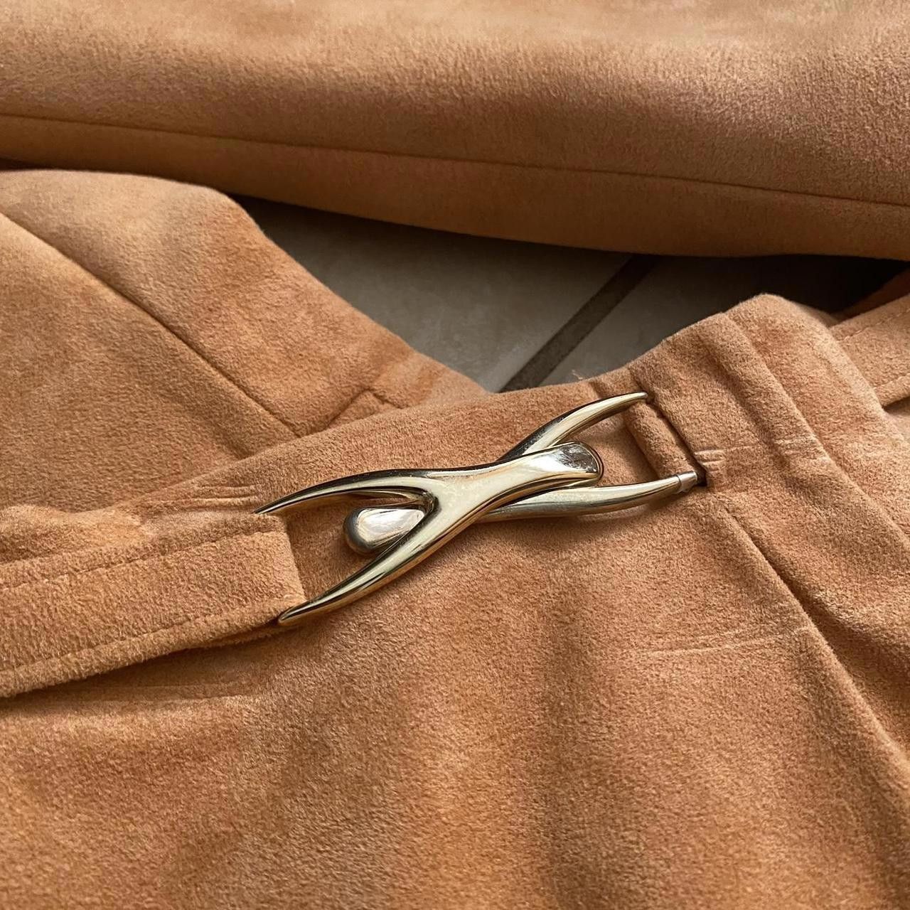 Designer Vintage 70s Faux Suede Leather Skirt Suit Set Size M / US 6-8 / IT 42-44 - 2 Thumbnail
