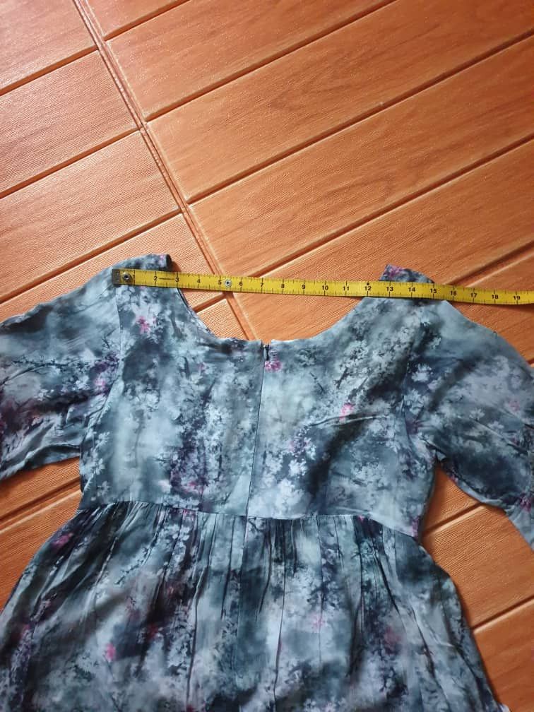 Paul Smith Paul Smith Paris flower blouses Size M / US 6-8 / IT 42-44 - 8 Thumbnail