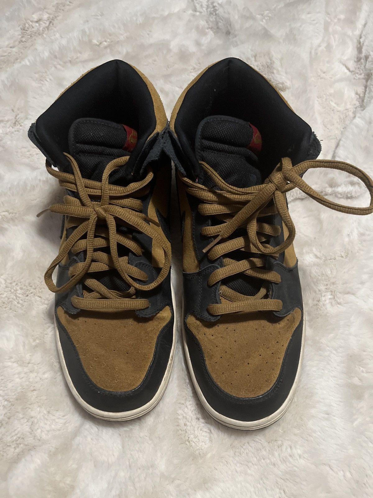 Nike Nike SB Dunk Mid Golden Hops 314383-706 Size 14 Size US 14 / EU 47 - 4 Thumbnail