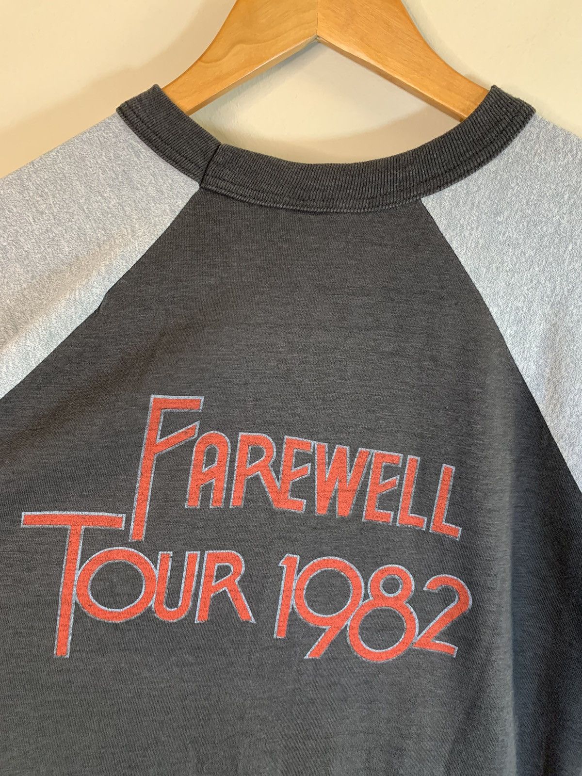 Band Tees × Vintage *RARE* Vintage 1982 Doobie Brothers Tour Single Stitch Shirt Size US L / EU 52-54 / 3 - 4 Thumbnail