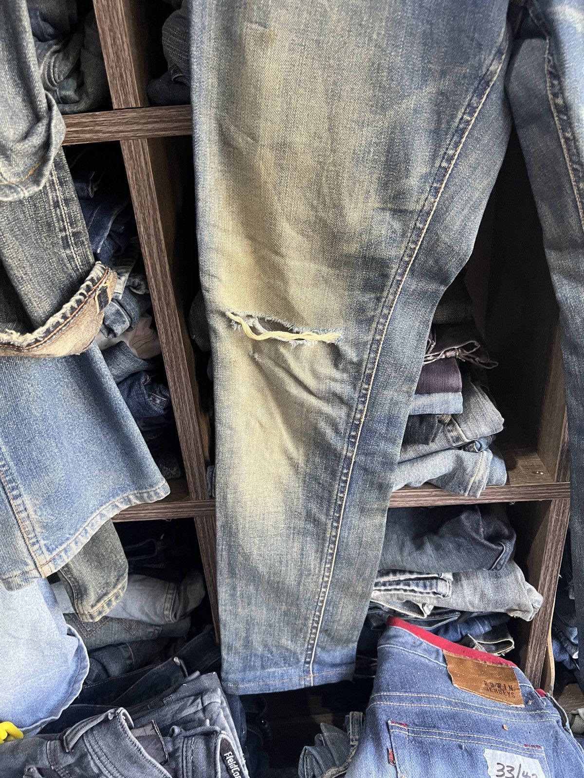 April 77 🔥April 77 Distressed Denim Size US 31 - 8 Thumbnail