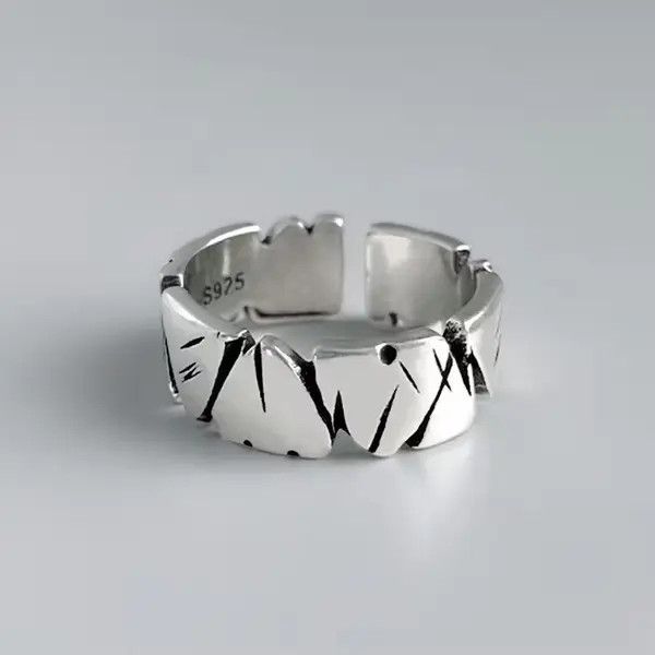 Japanese Brand NEW Distressed Metal Design Adjustable Ring Size ONE SIZE - 1 Thumbnail
