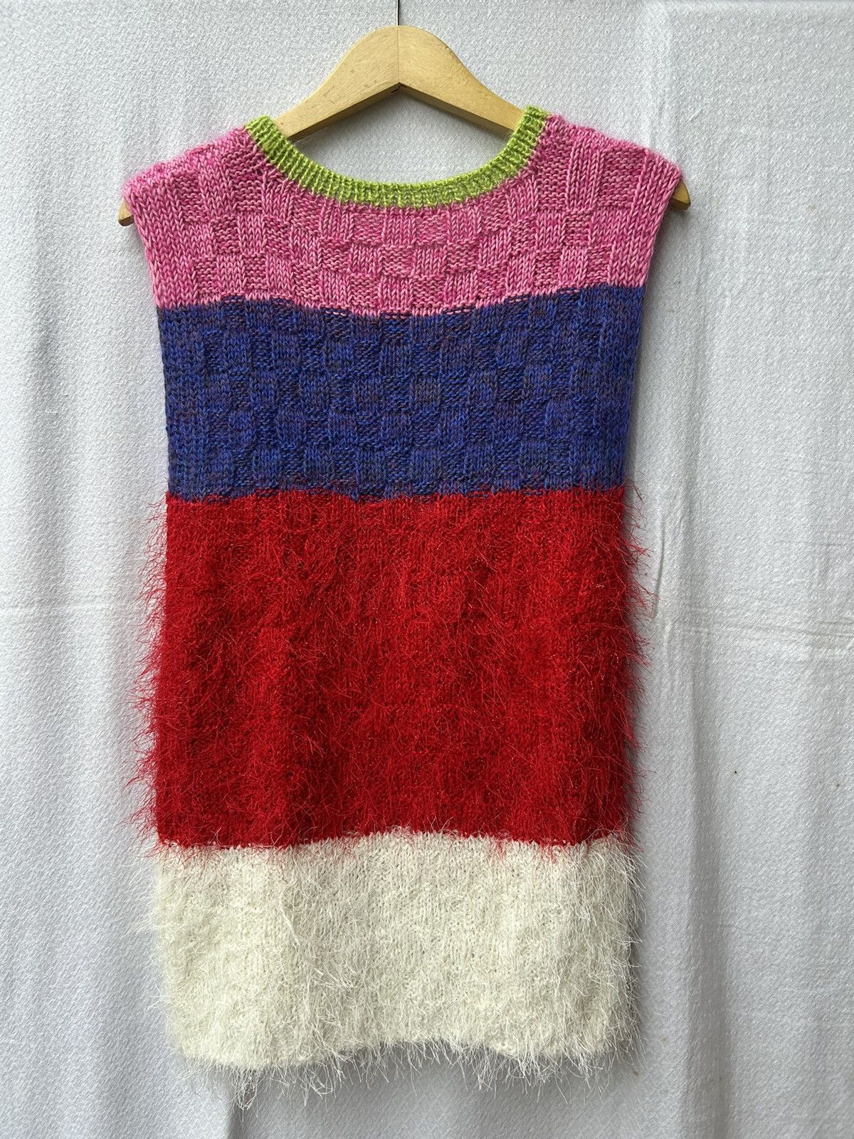 Japanese Brand Fuzzy mohair vest knitted styled issey Size US L / EU 52-54 / 3 - 2 Thumbnail