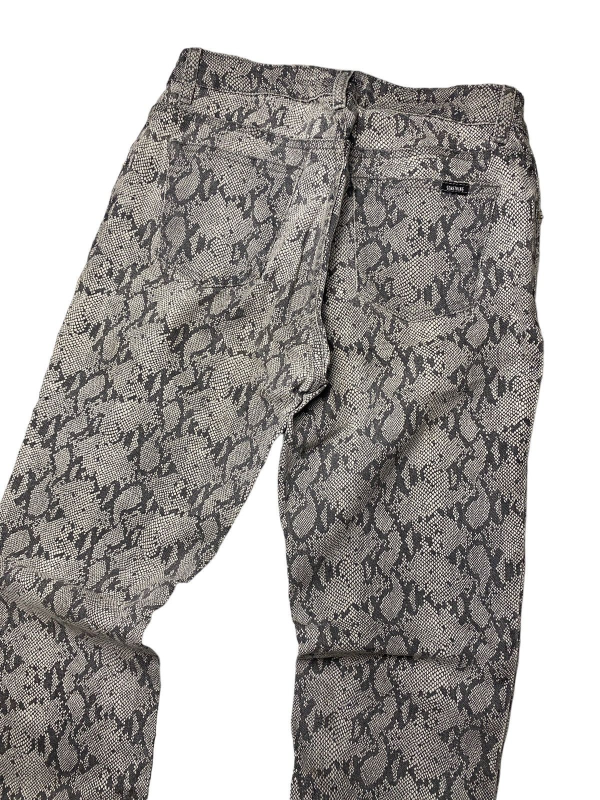 Le Grande Bleu (L.G.B.) 2000's Edwin Flared Snake Pattern Bootcut Jeans Size US 27 - 4 Thumbnail