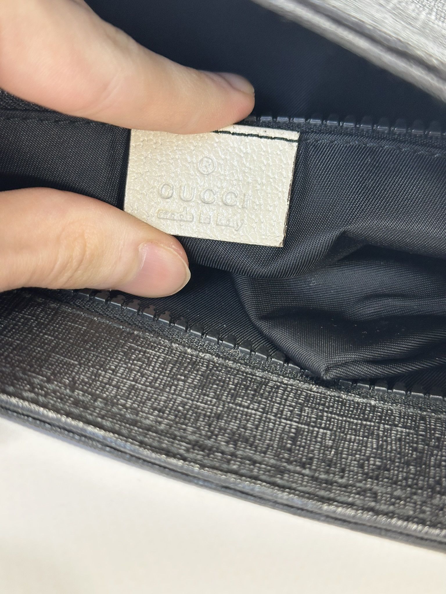 Gucci Gucci Messenger Bag Made in Italy Vintage Logo Gray Canvas Size ONE SIZE - 12 Thumbnail