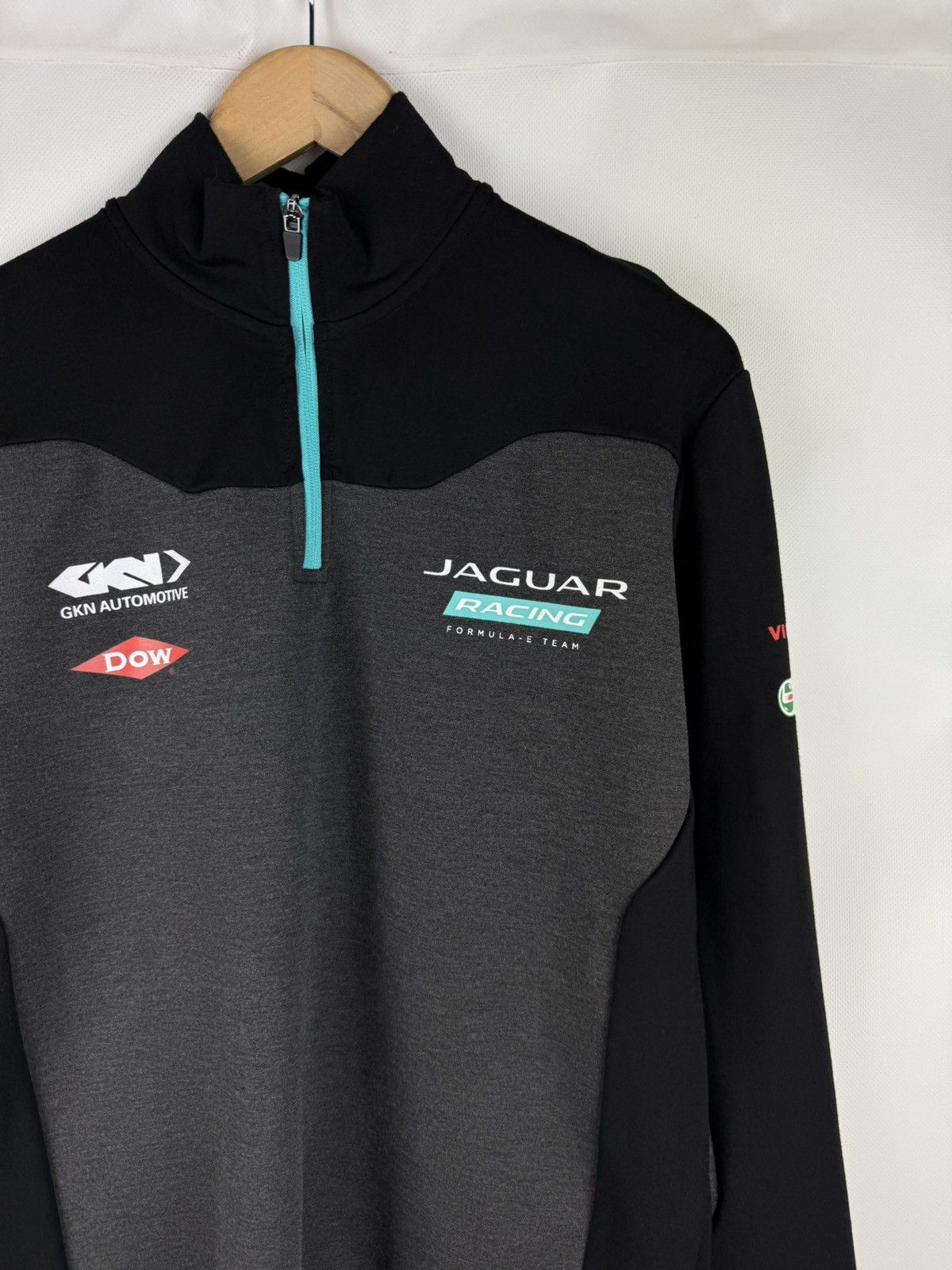 Other Jaguar Racing Formula-E Team 1/4 Zip Sweatshirt Pullover Size US M / EU 48-50 / 2 - 4 Thumbnail