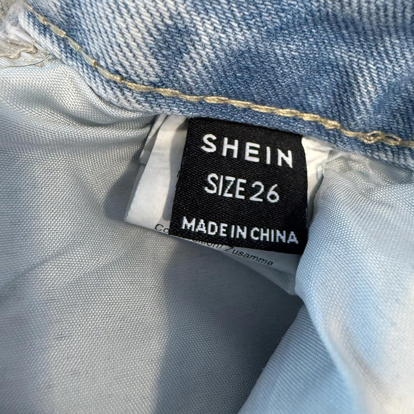 Shein Shein cutoff lightweight denim jean shorts SZ 26” waist Size 26" / US 2 / IT 38 - 5 Thumbnail