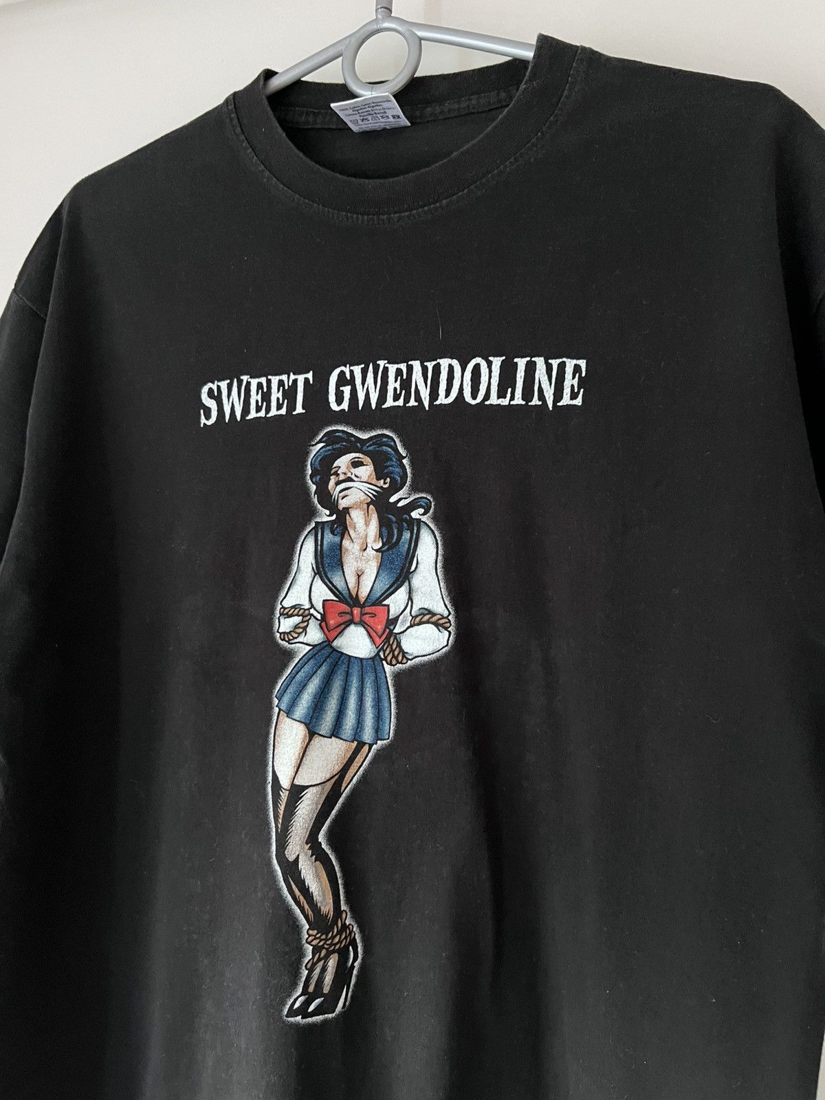 Band Tees Die Ärzte Sweet Gwendoline Vintage 1986 Graphic T-Shirt Size US L / EU 52-54 / 3 - 7 Thumbnail
