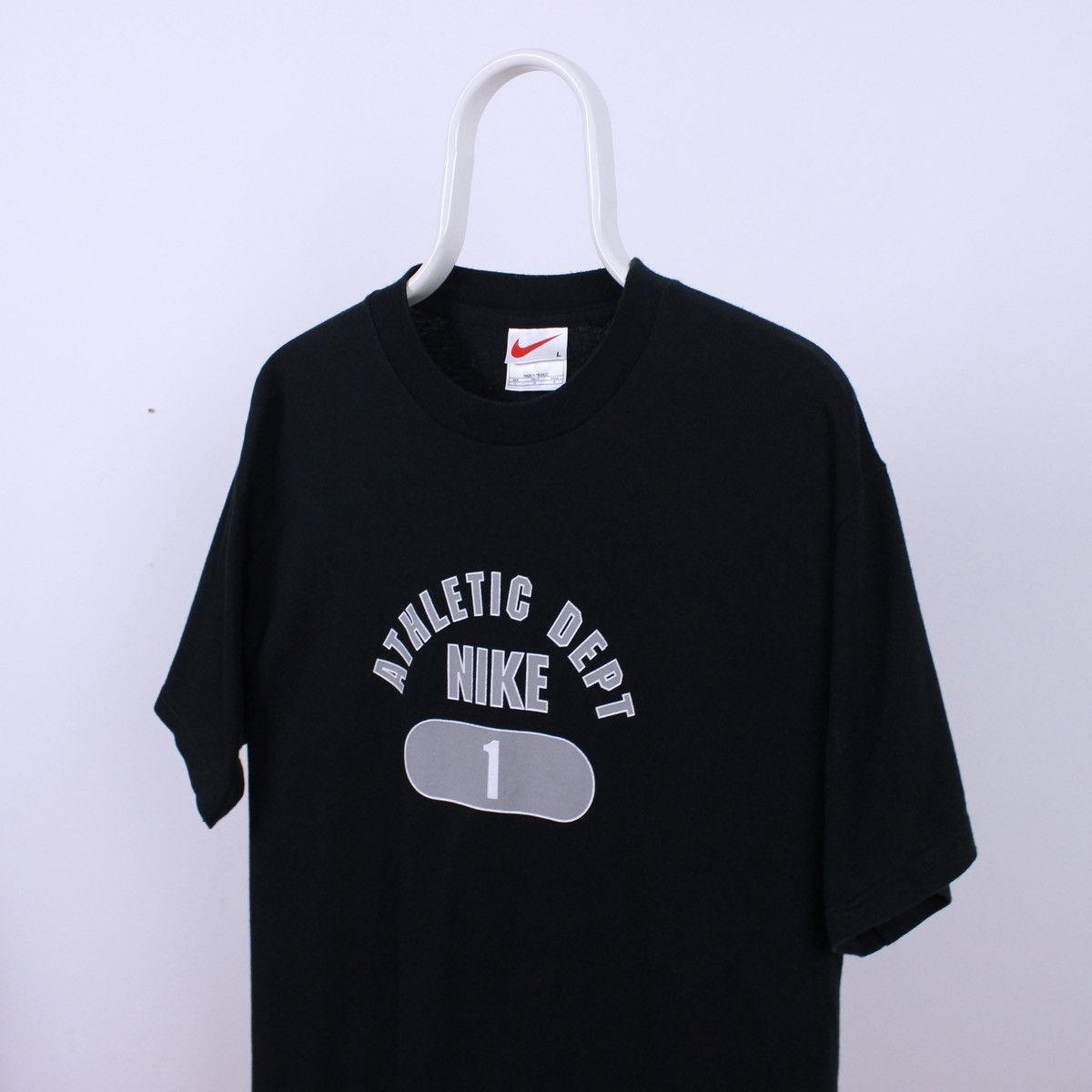 Nike Vintage Nike T-Shirt Short Sleeve Size US L / EU 52-54 / 3 - 1 Thumbnail