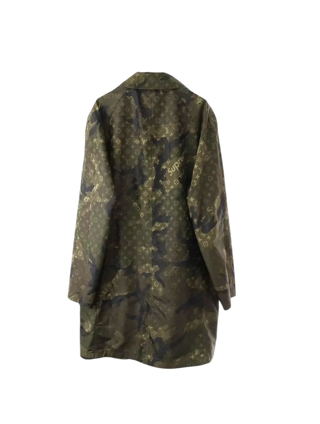 Louis Vuitton × Supreme Louis Vuitton x Supreme Reversible Trench Coat Size US XL / EU 56 / 4 - 2 Thumbnail