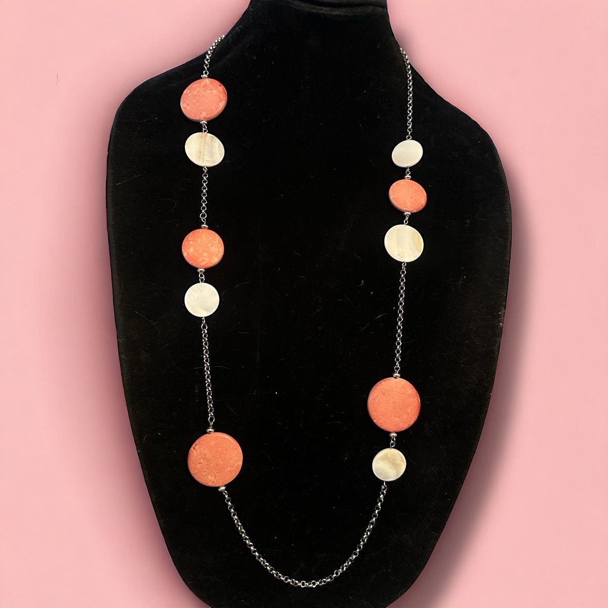 Other Long mother of pearl and coral station disc necklace Size ONE SIZE - 1 Thumbnail