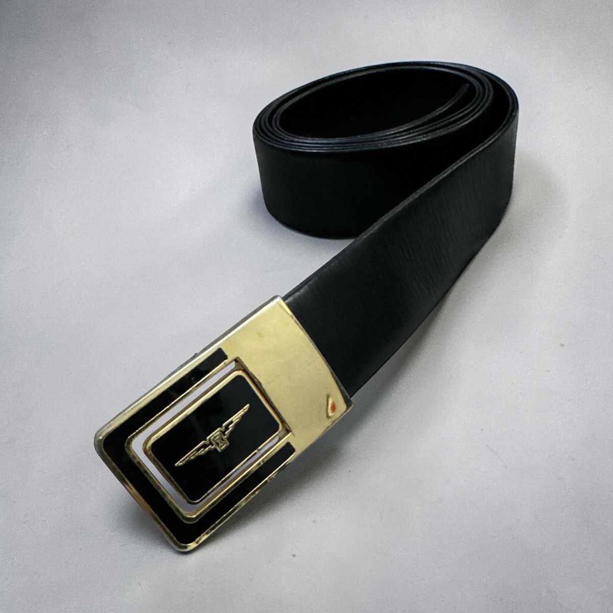 Longines VINTAGE LONGINES LEATHER BELT SUITED 30”-32” Size 32 - 1 Thumbnail