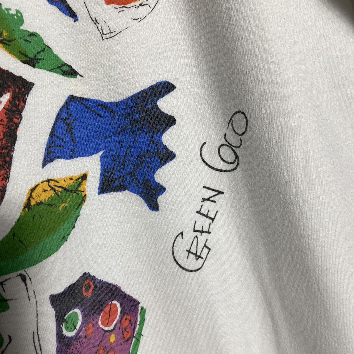 Vintage Vintage 90s Green Coco Hawaii Art Tee Size US XL / EU 56 / 4 - 3 Thumbnail