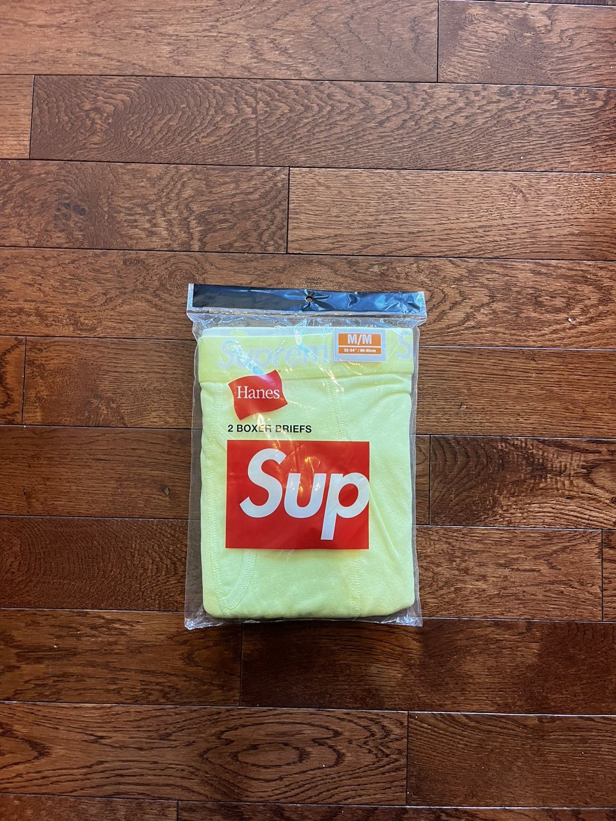 Hanes × Supreme Supreme Hanes Boxer Brief Yellow Size 32 - 1 Thumbnail