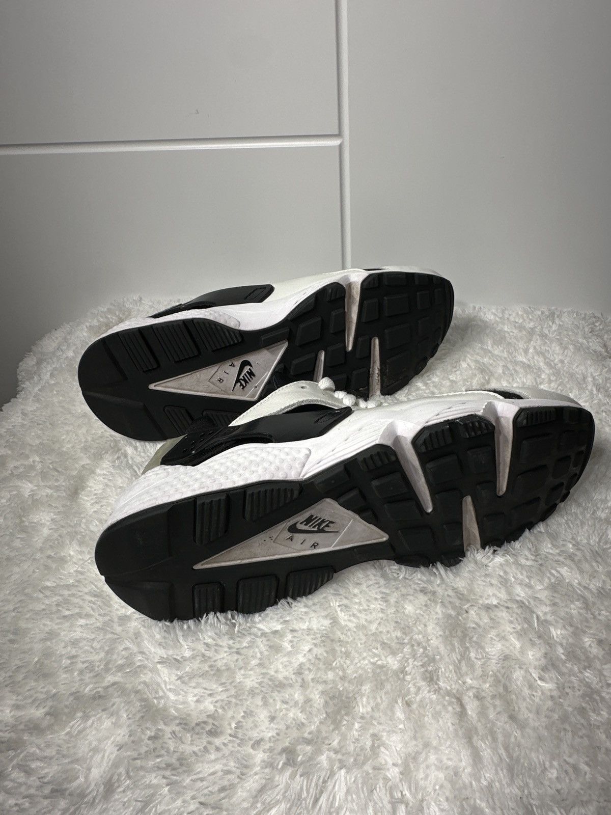 Nike Nike Air Huarache OG Orca Shoes Size US 8.5 / EU 41-42 - 7 Thumbnail