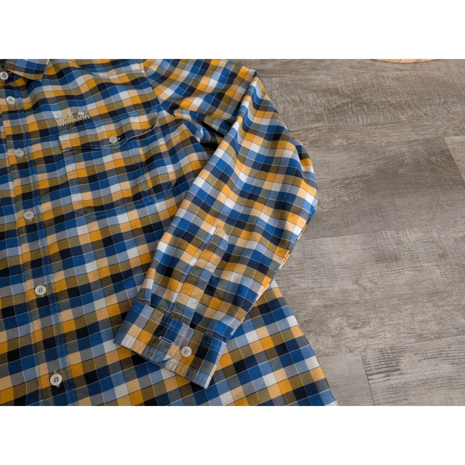 Jack Wolfskin Mens Jack Wolfskin Button-Up Shirt Slim Fit Long Sleeve Blue Check L Size US L / EU 52-54 / 3 - 5 Thumbnail