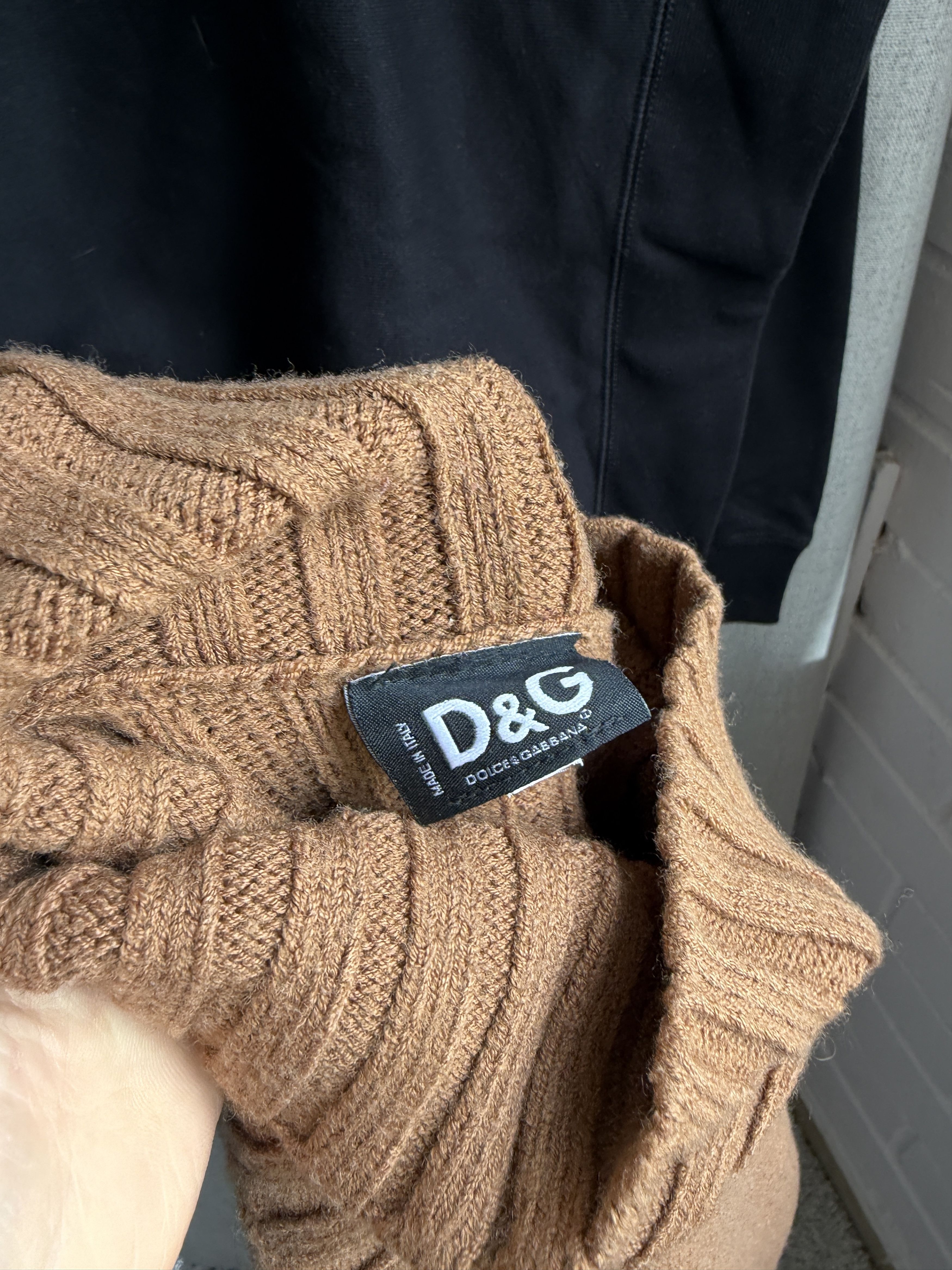 Dolce & Gabbana Vintage Dolce Gabbana Patch Logo Wool Turtleneck Sweater Size US M / EU 48-50 / 2 - 7 Thumbnail