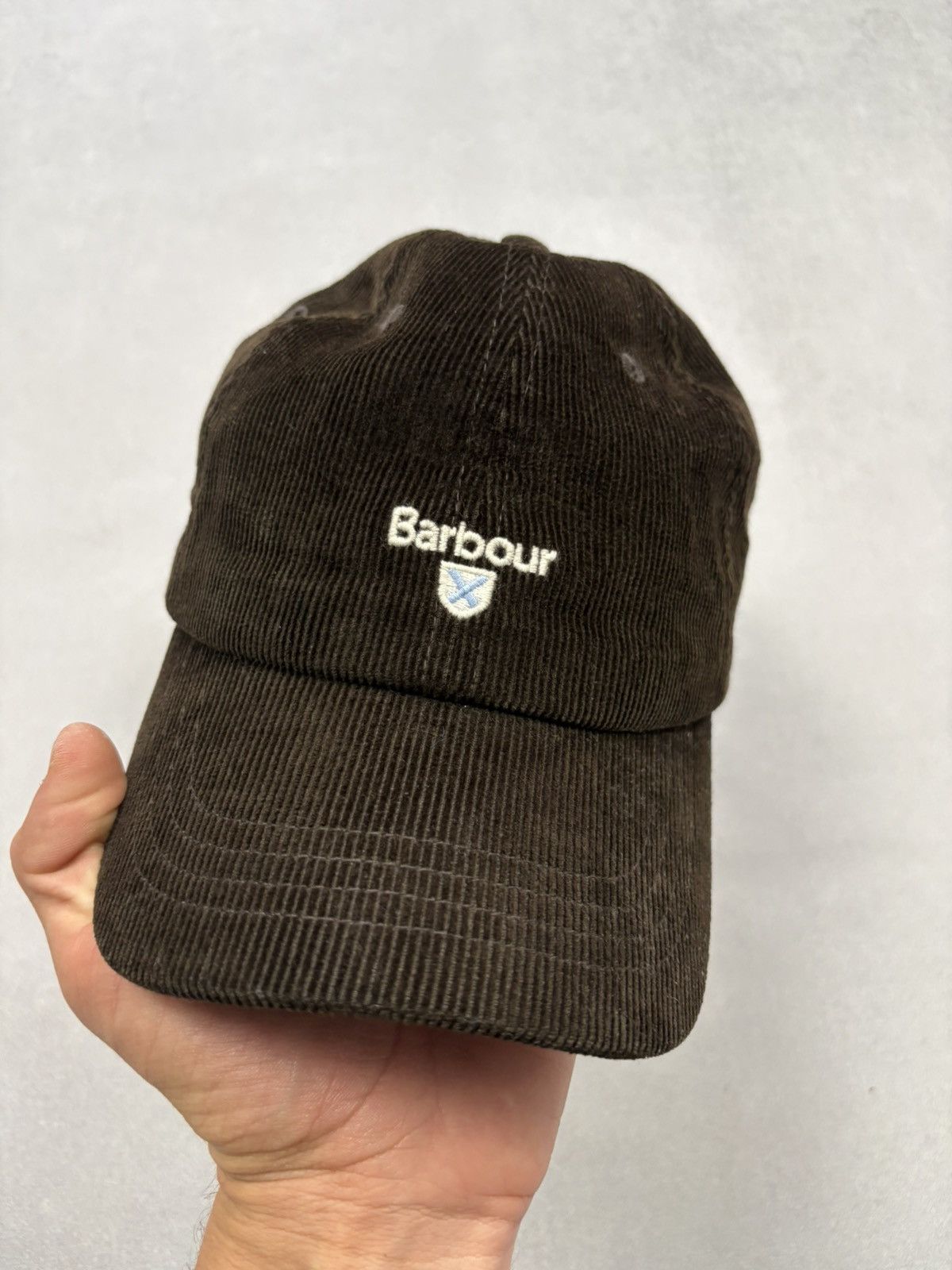 Barbour Barbour Corduroy Baseball Cap Brown Logo Embroidered Vintage Size ONE SIZE - 1 Thumbnail