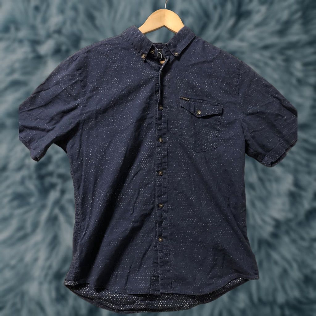 Volcom Volcom Button-Up Shirt Blue Large Regular Cotton Breathable Mens Short Sleeve Classic Fit Size US L / EU 52-54 / 3 - 1 Thumbnail