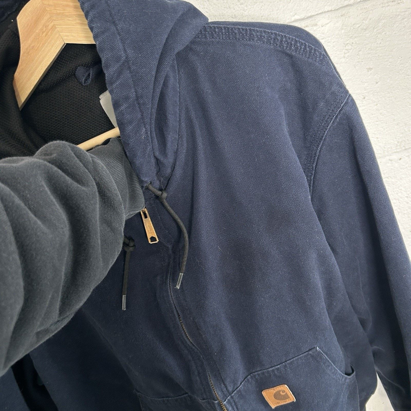 Carhartt Vintage Carhartt Thermal-Lined Active Jacket “Navy” J211 DNY Size US L / EU 52-54 / 3 - 14 Thumbnail