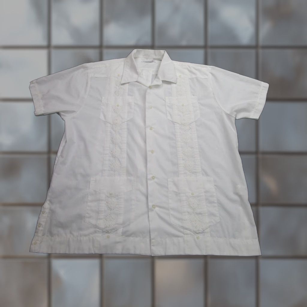 Vintage ROMANI Altria Shirt Mens XL White Guayabera Cuban Embroidered Rockabilly Romani Logo Size US XL / EU 56 / 4 - 1 Thumbnail