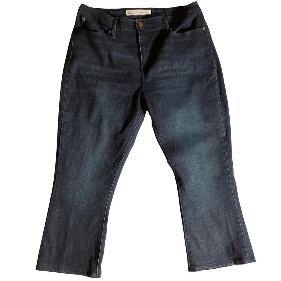 Levi's Signature Levi Strauss Blue Denim Bootcut Jeans 34/32 Size 34" / US 12 / IT 48 - 1 Thumbnail