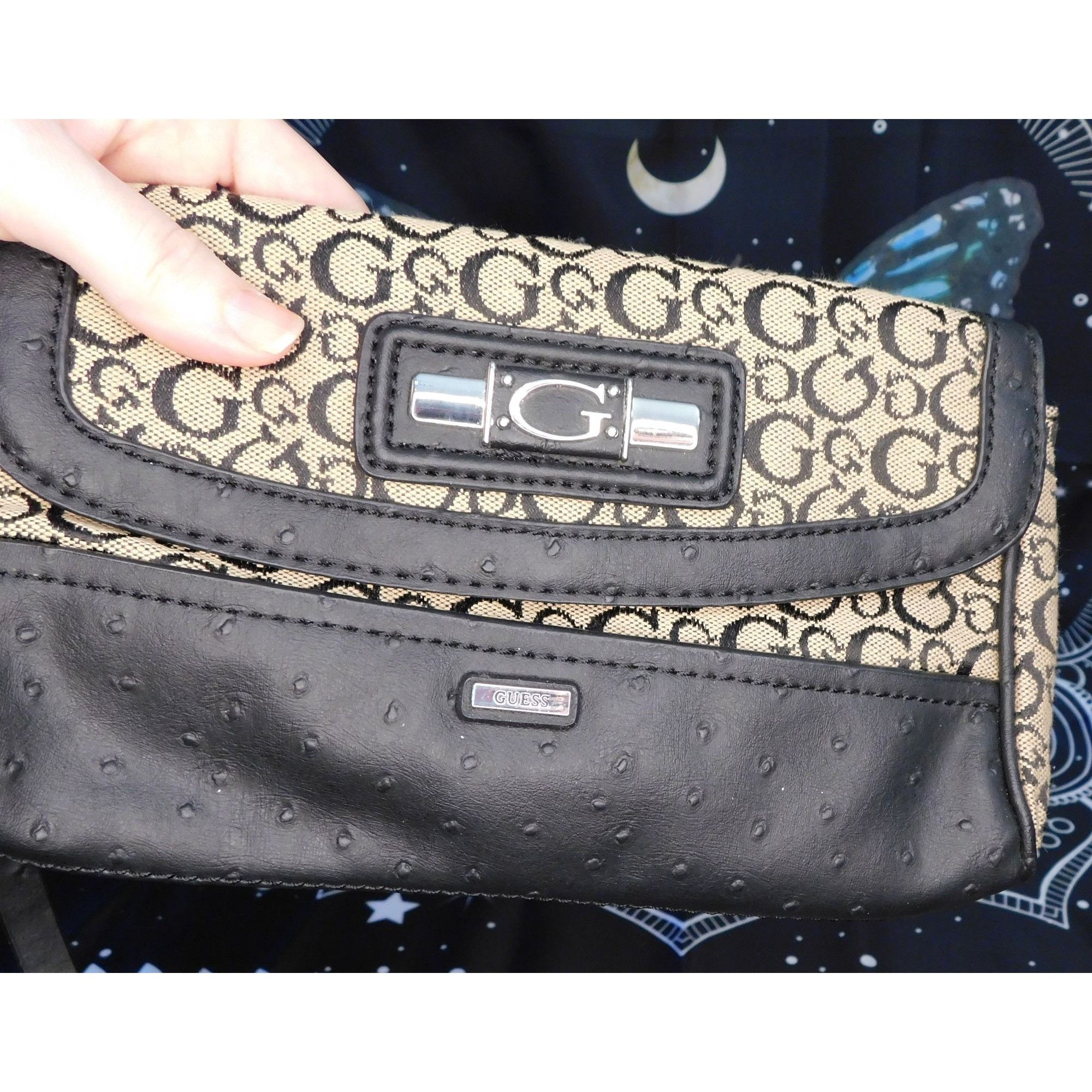 Guess Preppy Guess Black And Beige Monogram Wristlet Size ONE SIZE - 3 Thumbnail