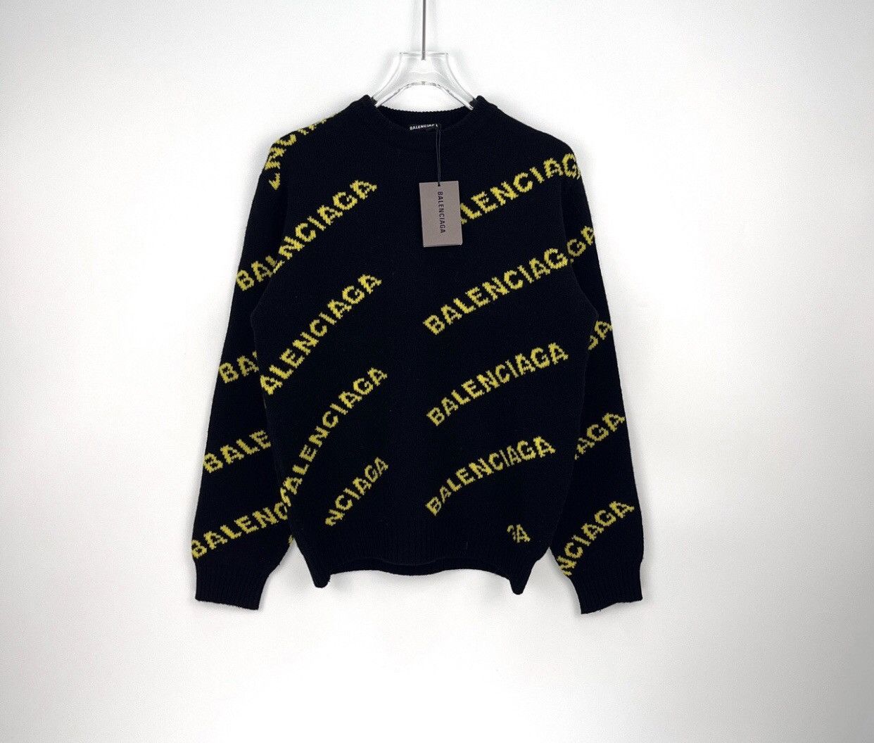 Balenciaga Balenciaga black and yellow printed sweater2412-Nextarrow Size US M / EU 48-50 / 2 - 3 Thumbnail