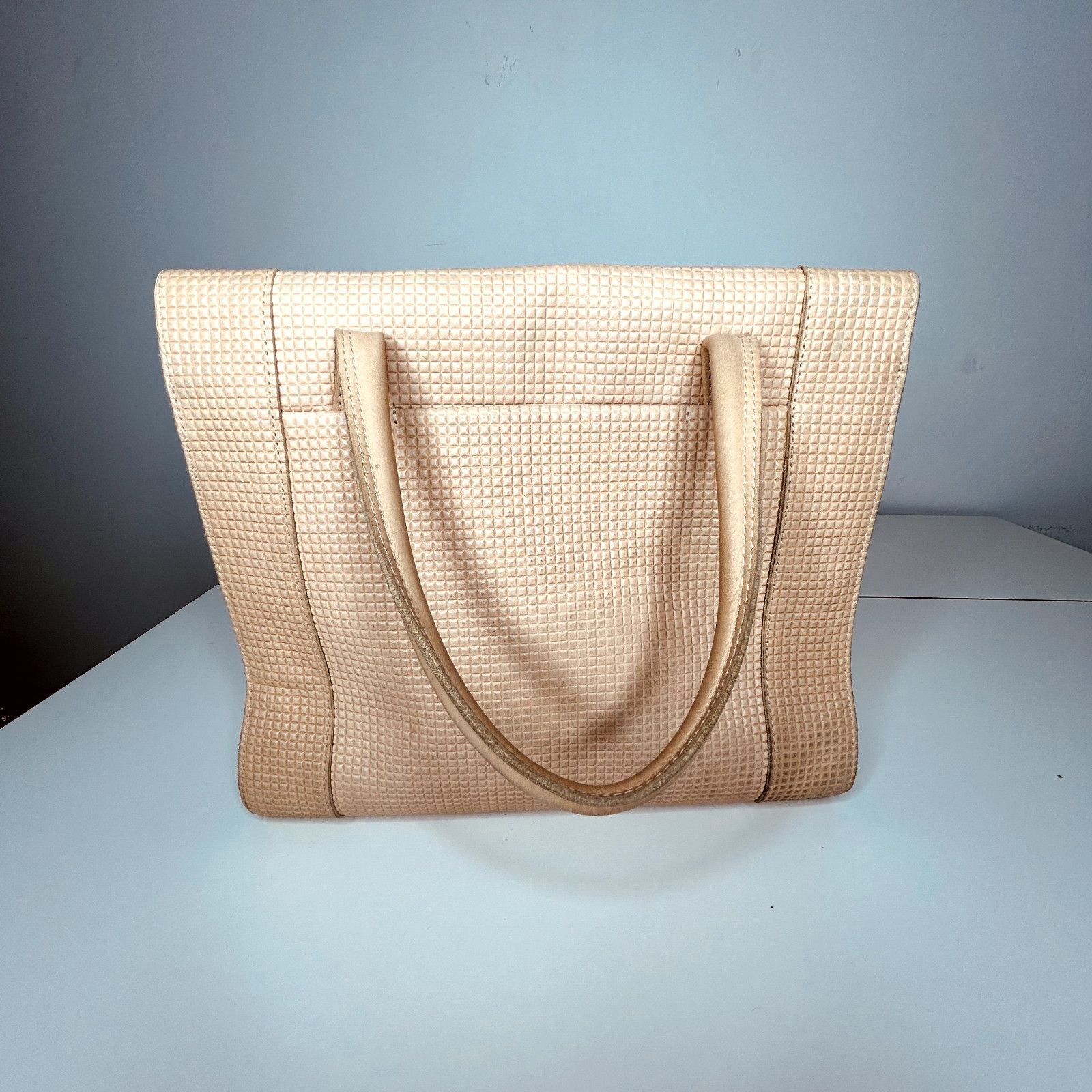 HAMMITT Hammitt Cream Leather Satchel Front Zip Pocket Red Interior Size ONE SIZE - 19 Thumbnail