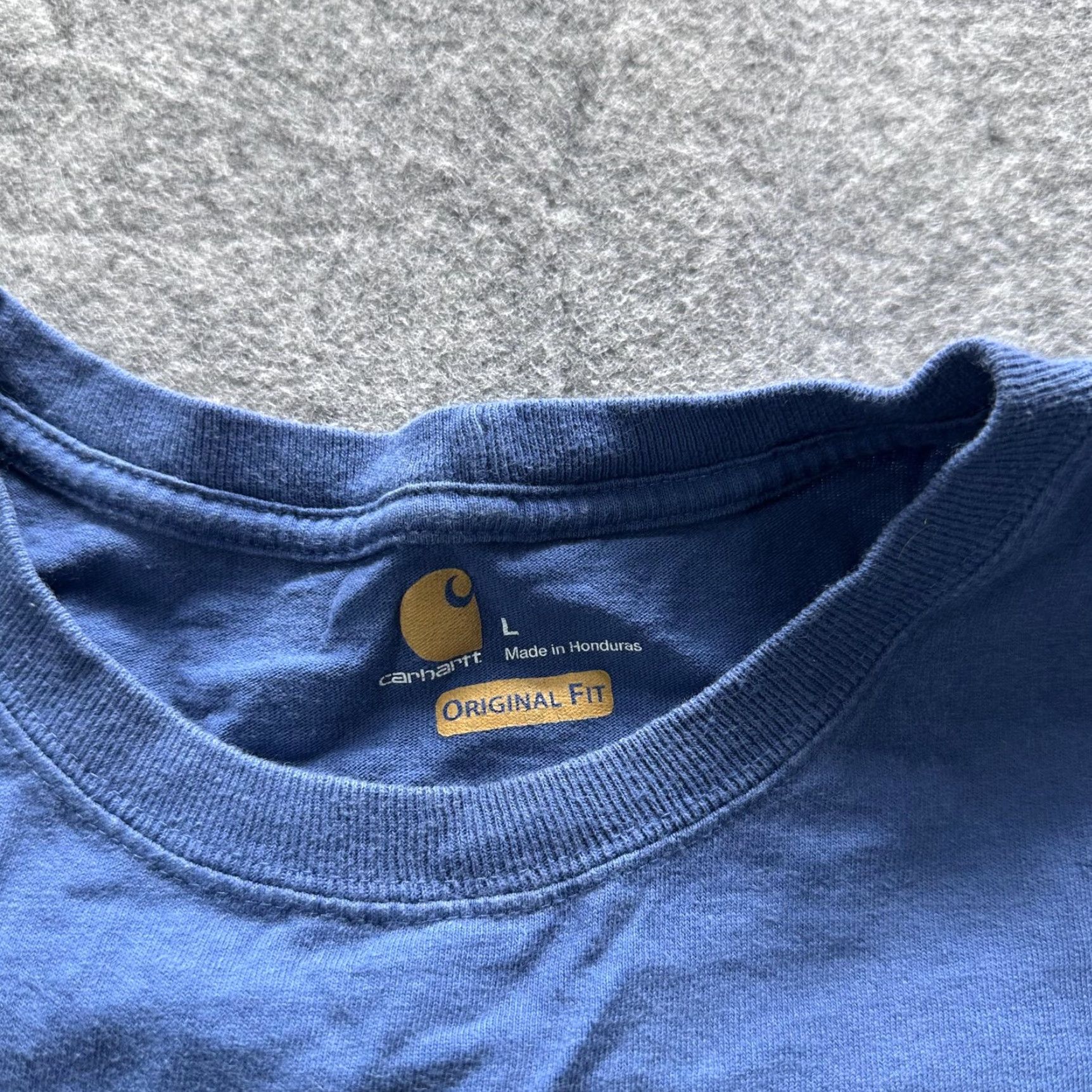 Carhartt Carhartt Shirt Mens Large Blue Original Fit Pocket Tee Workwear Tagless Logo Size US L / EU 52-54 / 3 - 4 Thumbnail