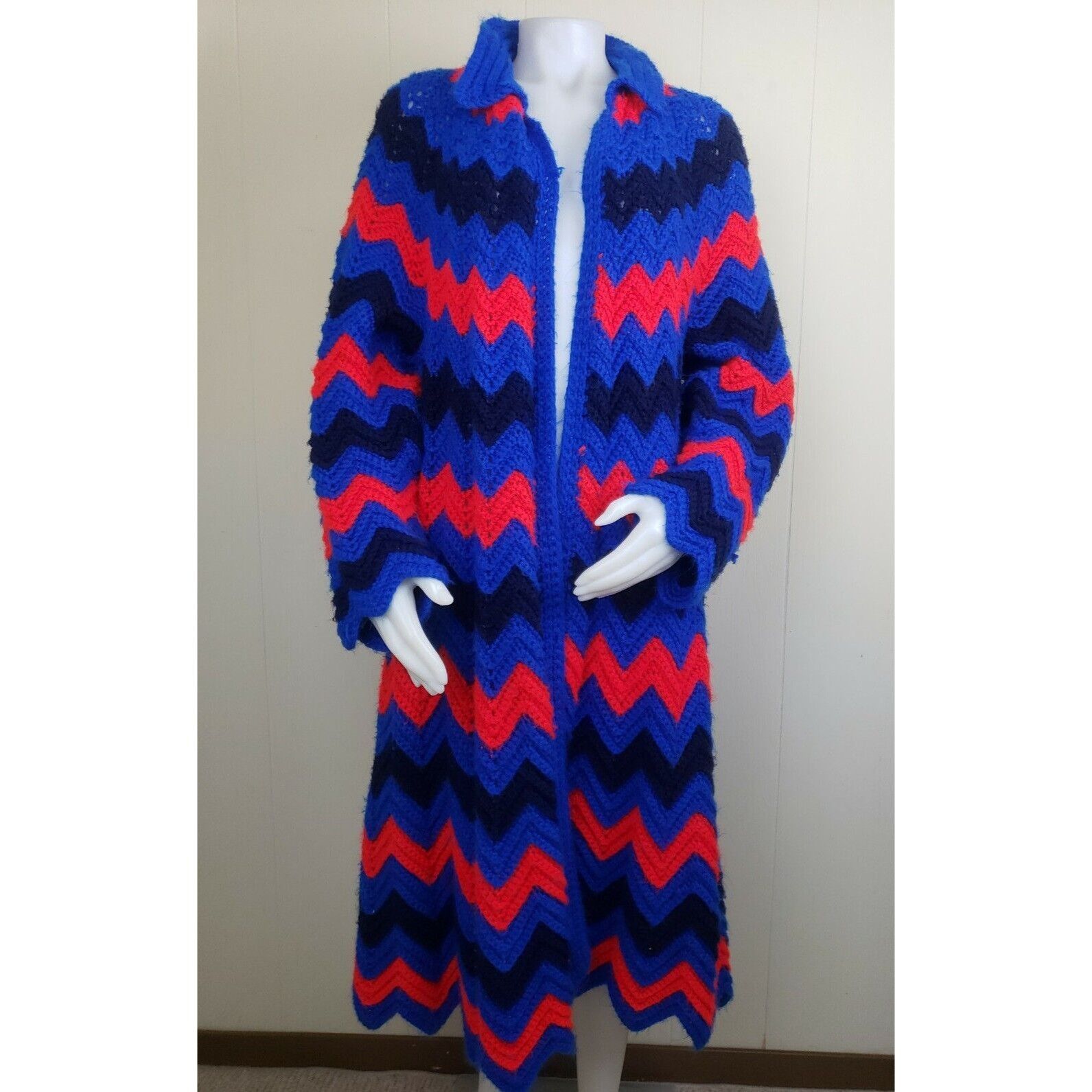 Handmade Crochet Granny Square Coat XL Cardigan Handmade Afghan Chevr Size XL / US 12-14 / IT 48-50 - 3 Thumbnail