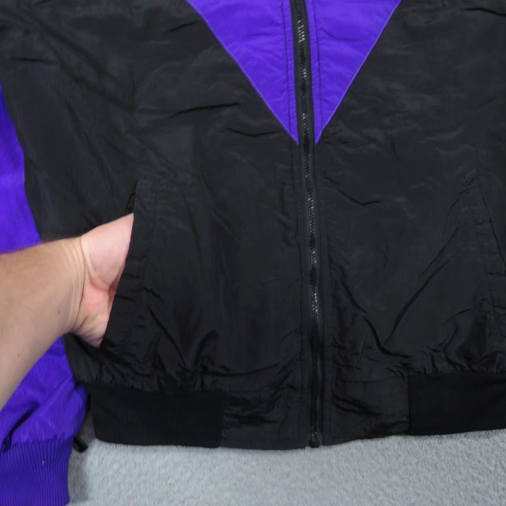 Vintage VINTAGE Arctic Cat Jacket Men Medium Purple Black Neon Insulated 80s Snowmobile Coat Size US M / EU 48-50 / 2 - 3 Thumbnail