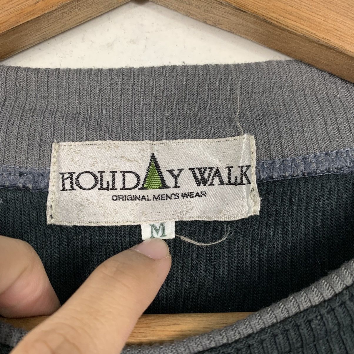 Japanese Brand Japanese Brand Holiday Walk Crewneck Sweatshirt Size US M / EU 48-50 / 2 - 11 Thumbnail