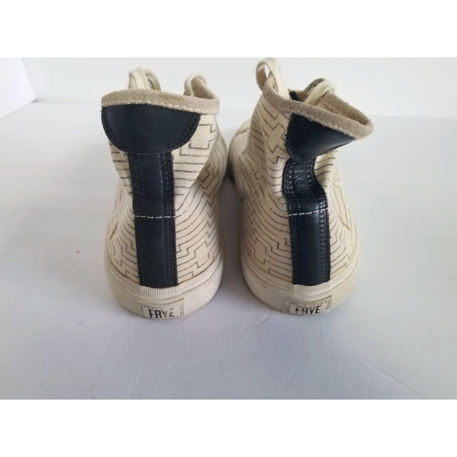 Frye FRYE High Top Sneakers Beige Black Lace Up Men 12 Canvas Athletic Sneaker Rubber Outsole Geometric Pattern Shoes Size US L / EU 52-54 / 3 - 3 Thumbnail